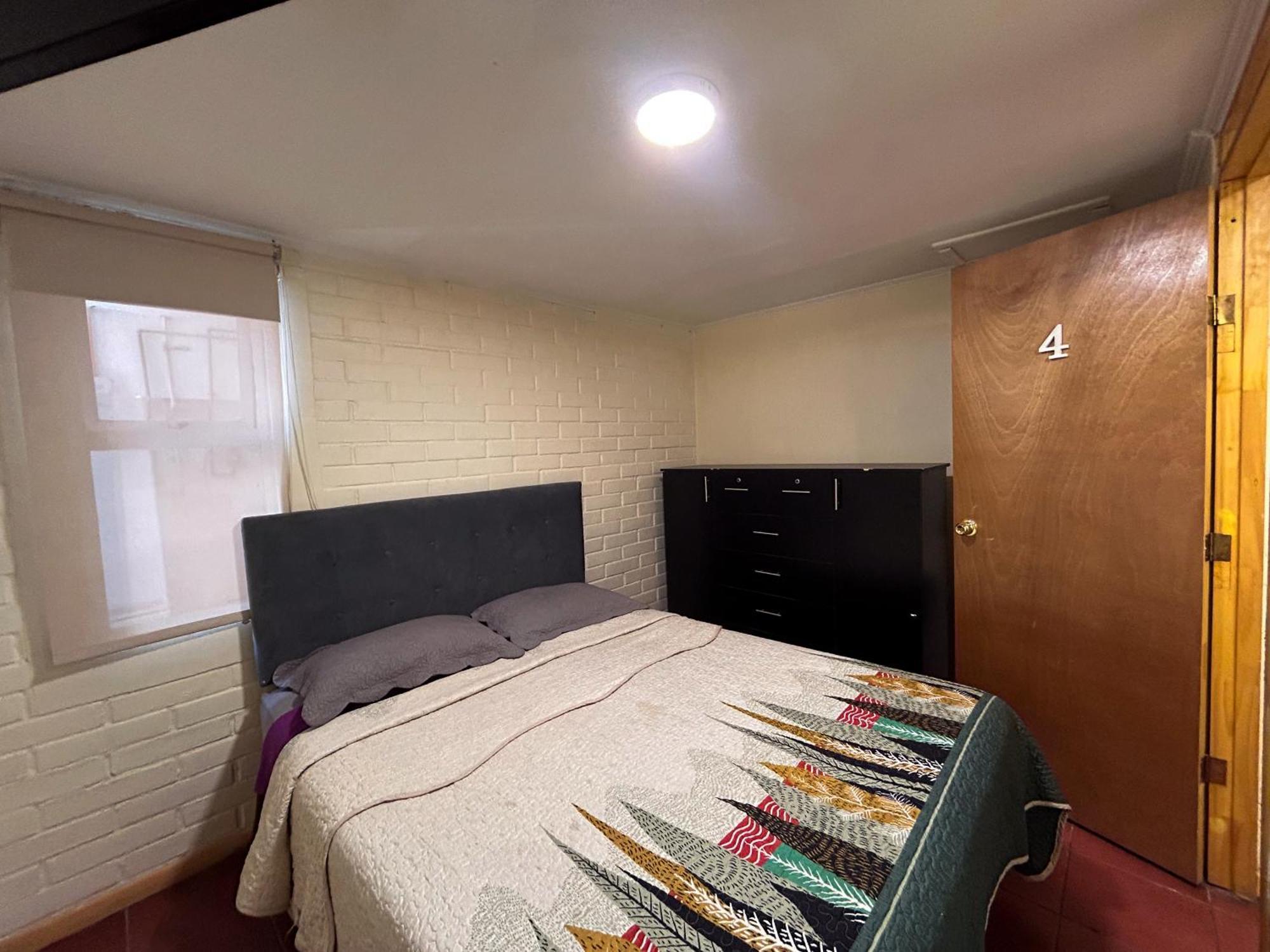 Chez Humbert Hostel - Santiago — Photos 2